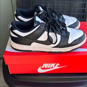 Nike Dunk Low “Panda”